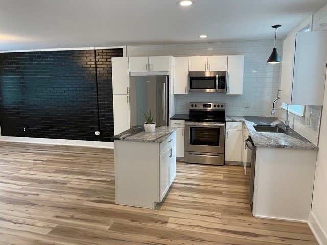 Hillsborough Apartment, Close to Campus
